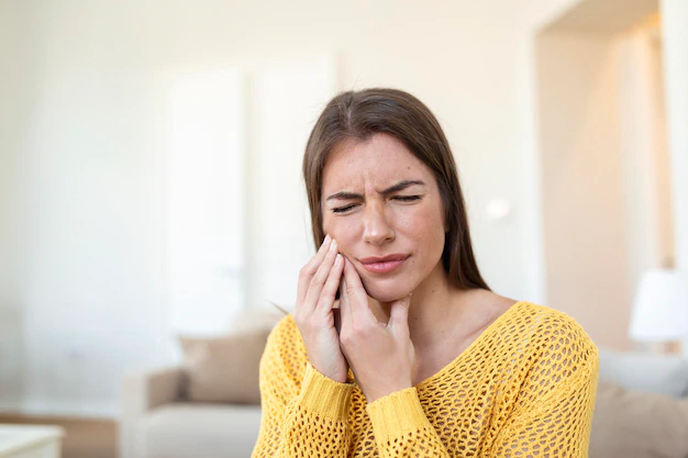 ¿Qué es la sensibilidad dental y cómo se puede tratar?